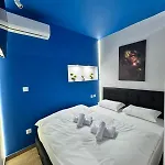 Апартаменты Downtown Luxury *