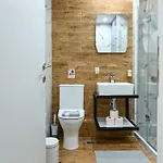 Апартаменты Downtown Luxury *