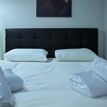 アパート Downtown Luxury *