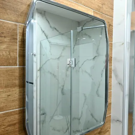 Downtown Luxury * テッサロニキ