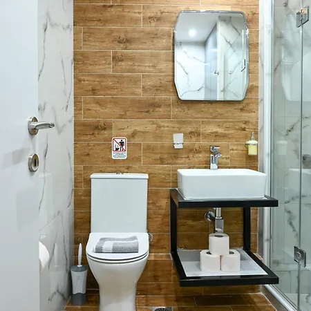 Downtown Luxury テッサロニキ